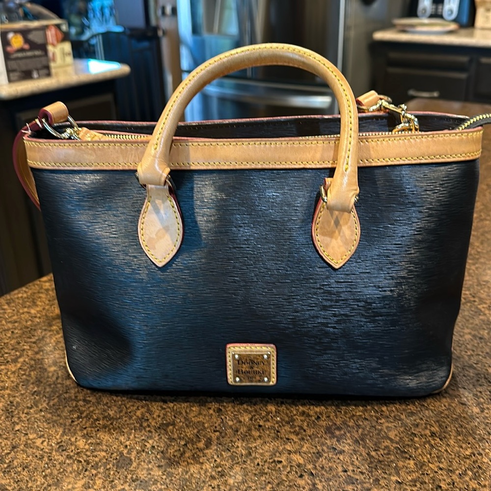 🖤 Black Dooney & Bourke Bag